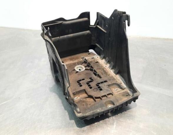 Battery holder VOLVO XC60 (156), VOLVO V60 I (155, 157), VOLVO S60 II (134), VOLVO S60 II Cross Country (134)