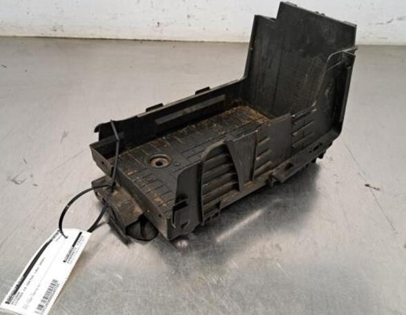 Battery holder PEUGEOT 208 I (CA_, CC_), PEUGEOT 2008 I (CU_), CITROËN C4 CACTUS, CITROËN C3 II (SC_)