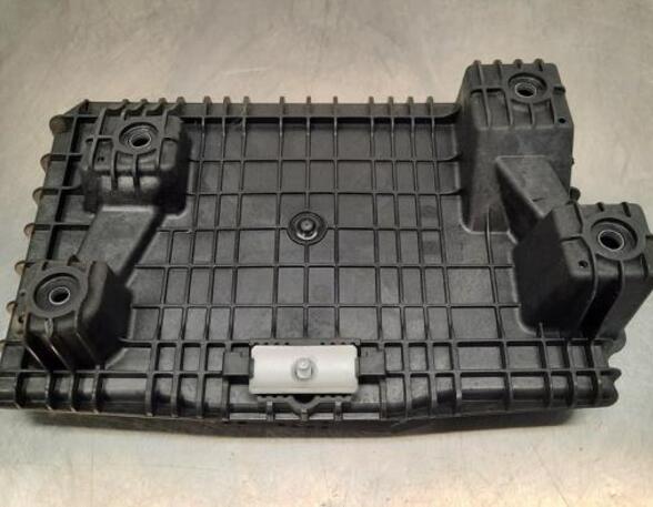 Battery holder MERCEDES-BENZ C-CLASS T-MODEL (S206), MERCEDES-BENZ C-CLASS All-Terrain (S206)