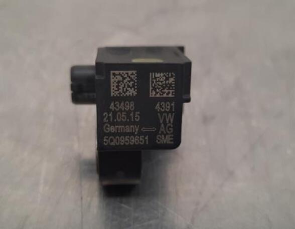 Sensor Airbag AUDI A3 Sportback (8VA, 8VF), AUDI A6 Allroad (4GH, 4GJ, C7)