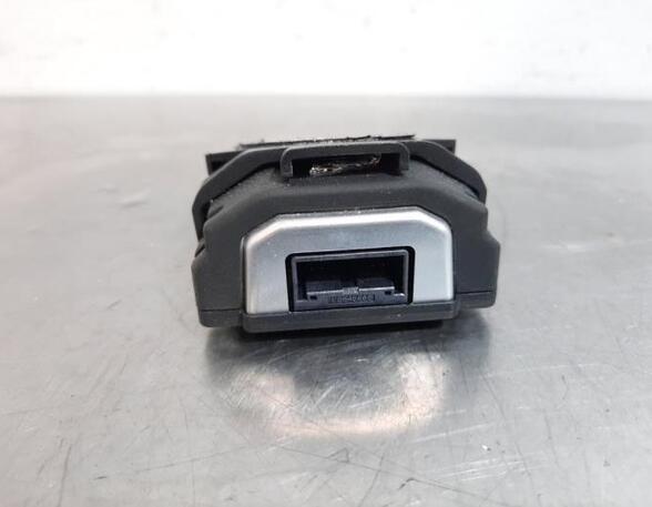 Rear camera HYUNDAI i30 (PDE, PD, PDEN), HYUNDAI i30 FASTBACK (PDE, PDEN), HYUNDAI i30 Estate (PDE)