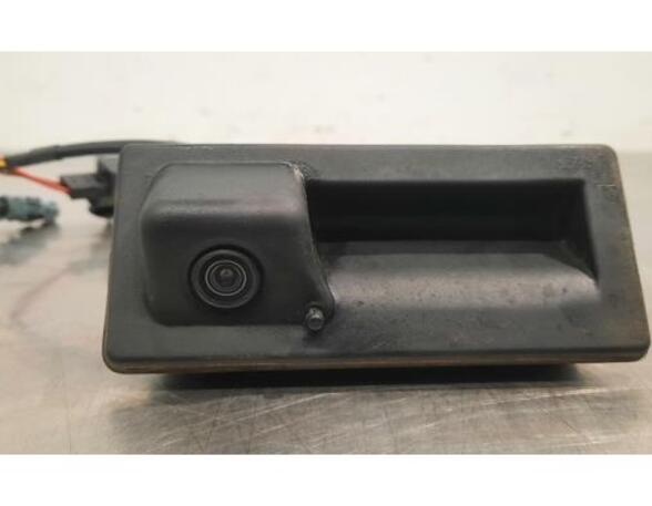 Rear camera VW TOURAN (5T1)