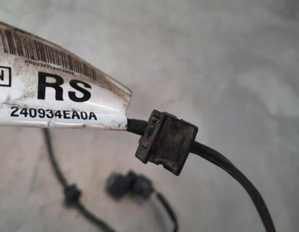 Parking assistance sensor NISSAN QASHQAI II SUV (J11, J11_)