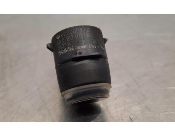 Sensor für Einparkhilfe Maserati Ghibli III  670005173 P21194334