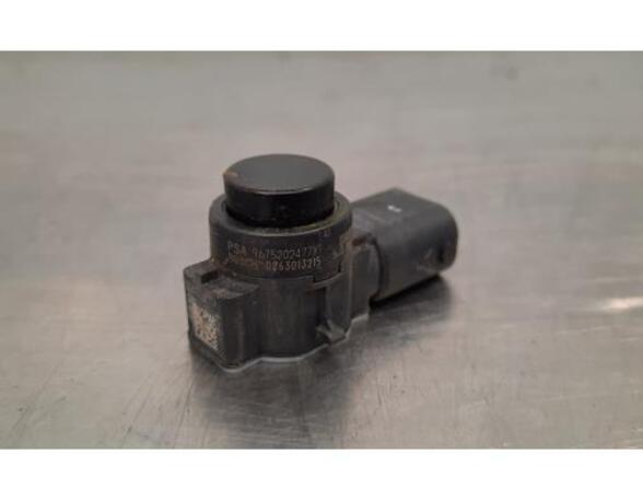 Sensor für Einparkhilfe Opel Vivaro C Kasten K0 9675202477XT P21410854