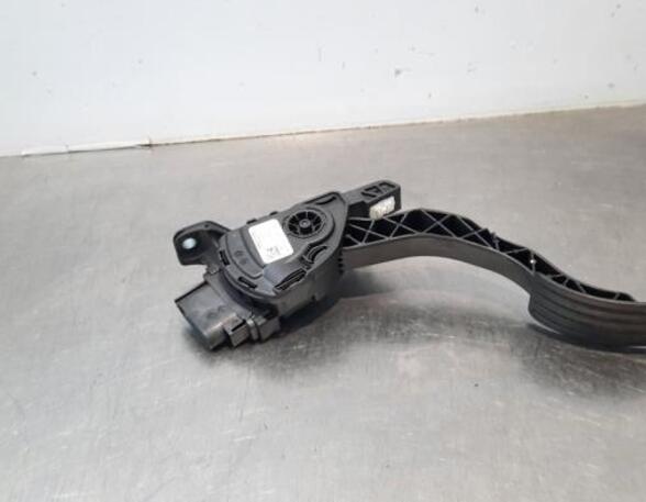 Accelerator pedal VOLVO XC60 (156)