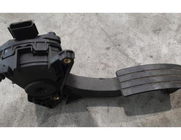 Accelerator pedal RENAULT TWINGO III (BCM_, BCA_)