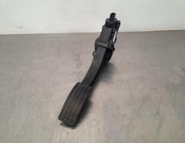 Accelerator pedal VOLVO XC40 (536)