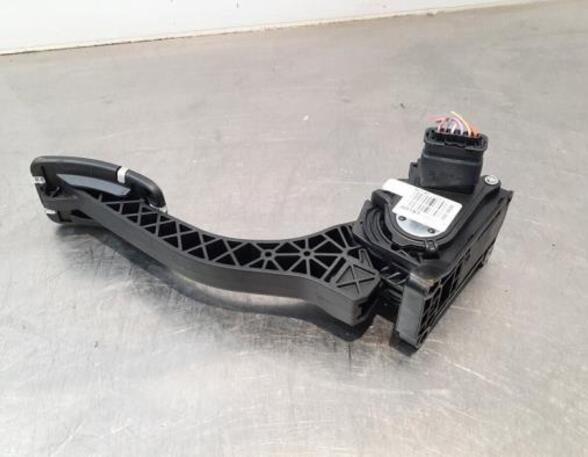 Accelerator pedal PEUGEOT 508 SW II (FC_, FJ_, F4_)