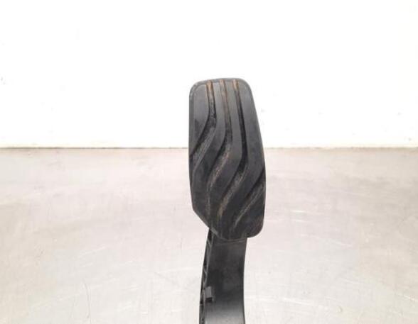 Accelerator pedal RENAULT CLIO V (B7_)