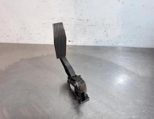 Accelerator pedal OPEL ZAFIRA TOURER C (P12)