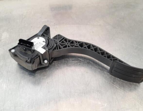 Accelerator pedal PEUGEOT 308 SW II (LC_, LJ_, LR_, LX_, L4_)