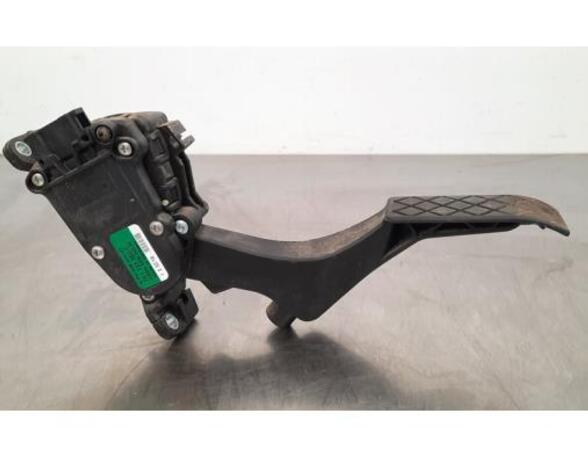 Accelerator pedal VW TRANSPORTER V Van (7HA, 7HH, 7EA, 7EH), VW TRANSPORTER VI Van (SGA, SGH, SHA, SHH)