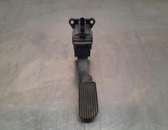 Accelerator pedal MERCEDES-BENZ SPRINTER 3-t Van (B910)