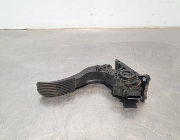 Accelerator pedal MERCEDES-BENZ SPRINTER 3-t Van (B910)