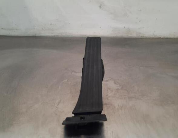 Accelerator pedal BMW 5 Touring (G31)