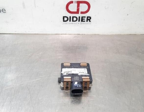 Radar sensor AUDI Q3 (F3B)