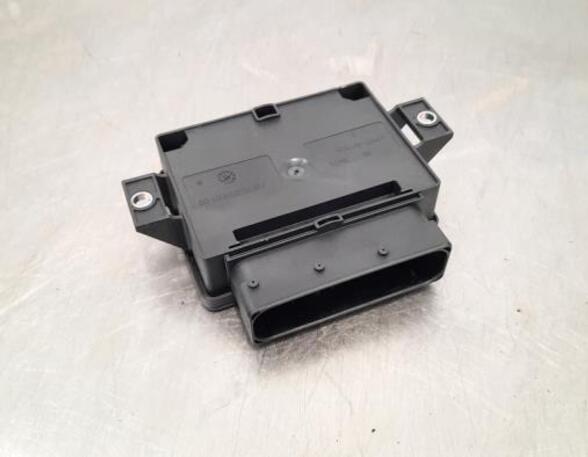 Control unit for fixing brake AUDI A6 Avant (4G5, 4GD, C7)