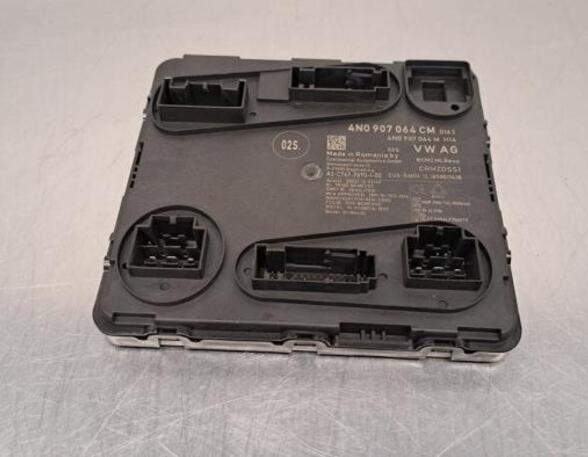 Control unit central electric (BCM) AUDI A6 C8 Avant (4A5)