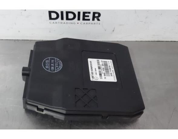 Control unit central electric (BCM) KIA VENGA (YN)