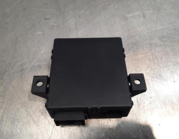 Control unit gateway AUDI A5 Convertible (8F7)