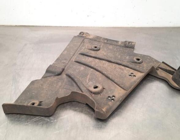 Closing plate BMW 1 (F40)