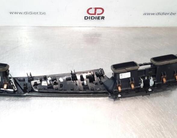 Instrument panle border BMW 2 Active Tourer (F45)