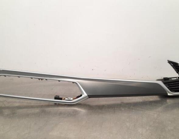 Instrument panle border BMW X5 (G05, F95)