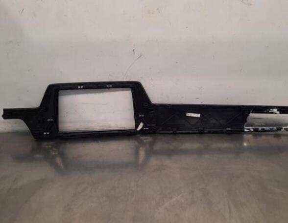 Instrument panle border VW TOURAN (5T1)