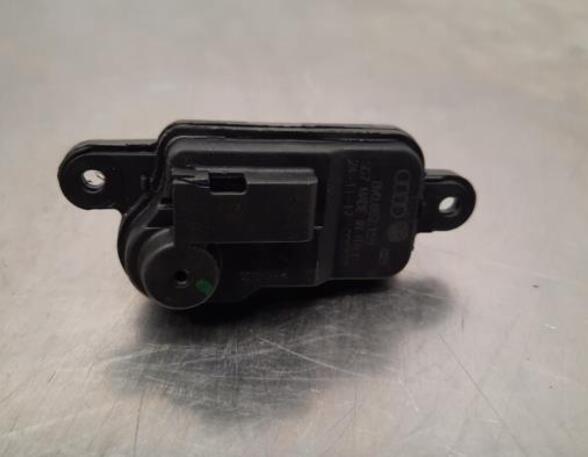 Servomotor for fuel filler flap SEAT IBIZA V (KJ1, KJG)