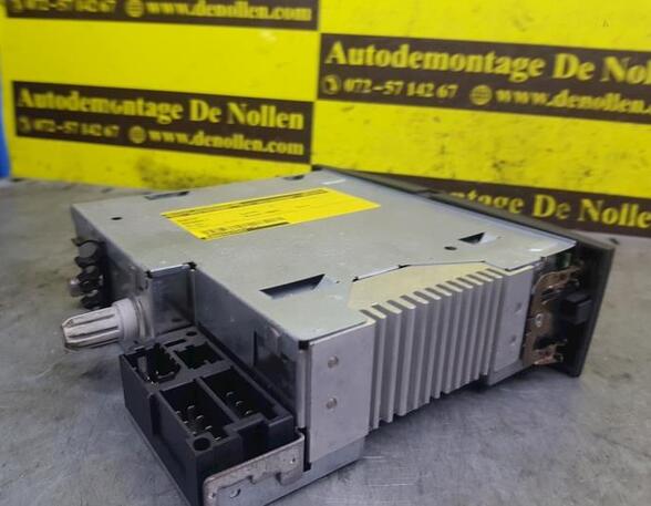 Radio RENAULT CLIO II (BB_, CB_), RENAULT THALIA I (LB_), RENAULT CLIO III (BR0/1, CR0/1)