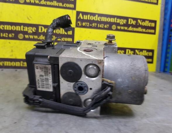 Pumpe ABS Renault Clio II B 0273004621 P7432996