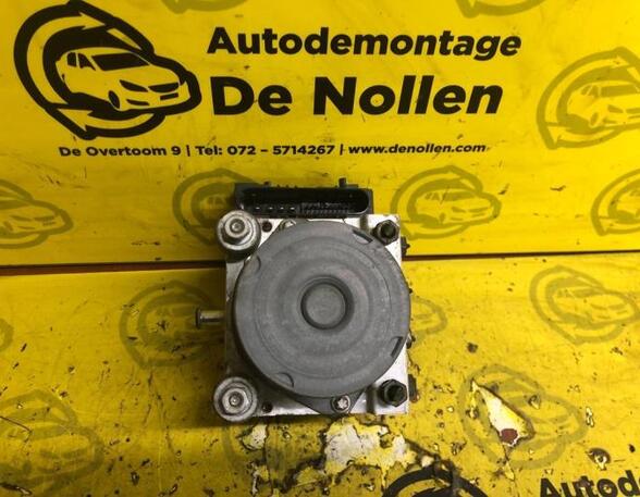 ABS Hydraulisch aggregaat TOYOTA Aygo (KGB1, WNB1)