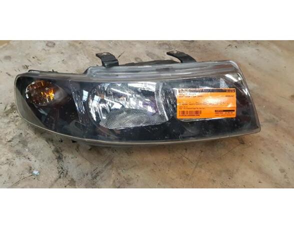 Headlight SEAT Leon (1M1)