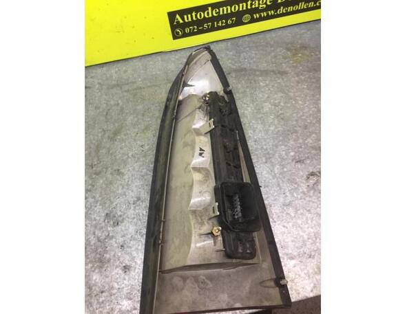 Rückleuchte links Opel Astra G Caravan T98 393033 P10788277