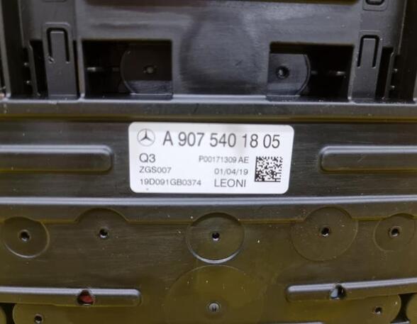 Fuse Box MERCEDES-BENZ SPRINTER 3,5-t Van (906)