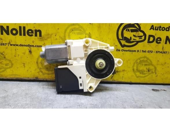 Motor Fensterheber Renault Megane III Schrägheck Z 0130822330 P13857893