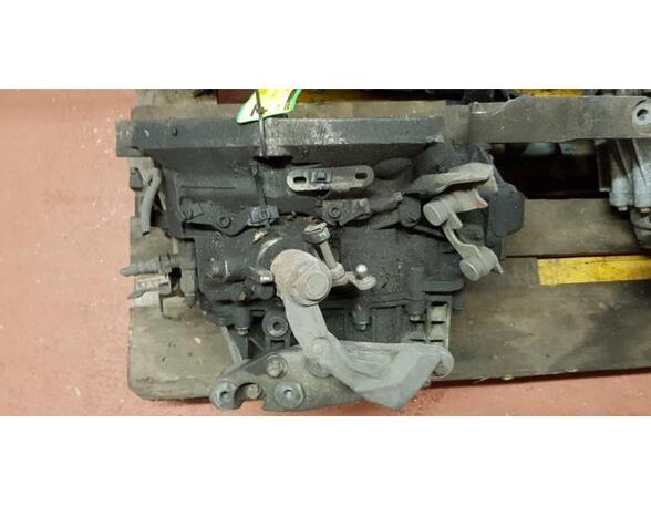 Schaltgetriebe Opel Astra H  Z19DT P12424812