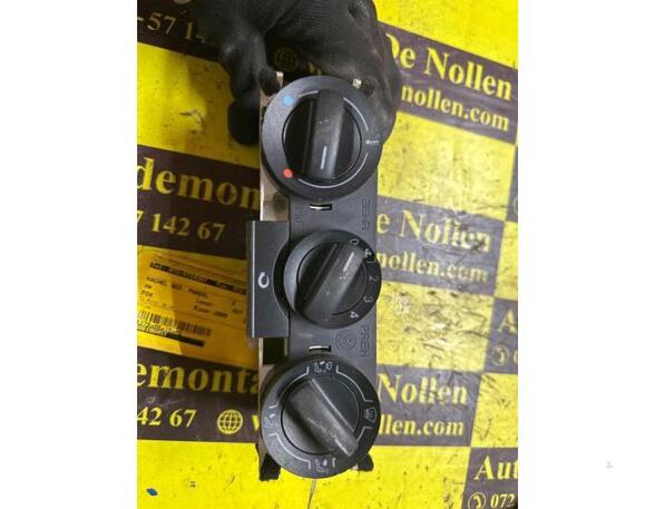 Heizungsbetätigung (Konsole) VW Fox Schrägheck 5Z 6Q0819045T P5604569