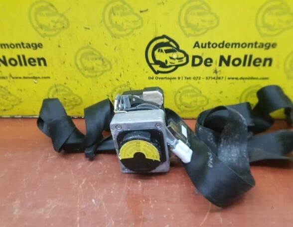 Safety Belts VW Passat Variant (3B5)