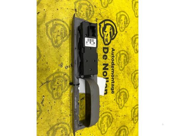 Switch for window winder VW Golf IV (1J1)