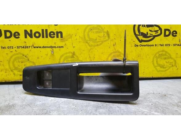 Schakelaar voor Elektrische Ramen VW POLO (9N_), VW POLO Saloon (9A4, 9A2, 9N2, 9A6)