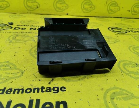 Control unit for door drawing support VW Golf V (1K1)