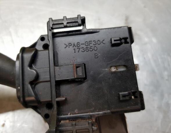 Turn Signal Switch TOYOTA Avensis Station Wagon (T25)