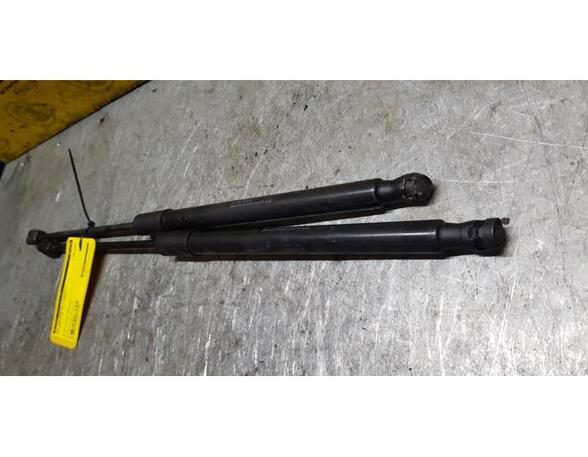 Gasveer kofferruimte HYUNDAI i30 (PDE, PD, PDEN), HYUNDAI i30 FASTBACK (PDE, PDEN), HYUNDAI i30 Estate (PDE)