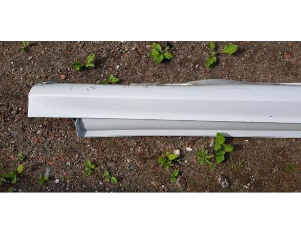 Sill Trim FORD Focus III (--)