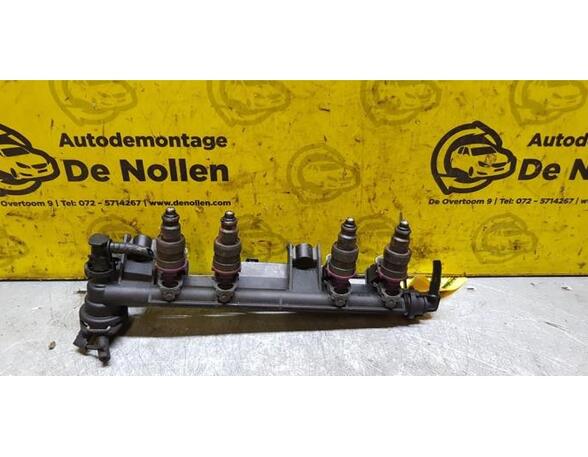 Petrol Fuel Rail RENAULT Clio II (BB, CB)