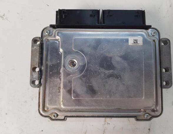 Control unit for engine FORD Fiesta VI (CB1, CCN)