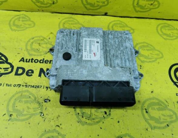 Control unit for engine SUZUKI Swift III (EZ, MZ)