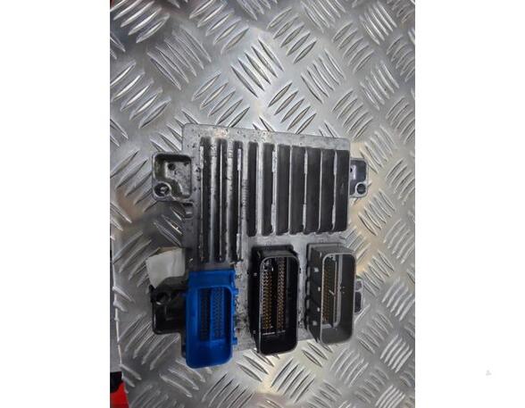 Control unit for engine OPEL Insignia A Stufenheck (G09)